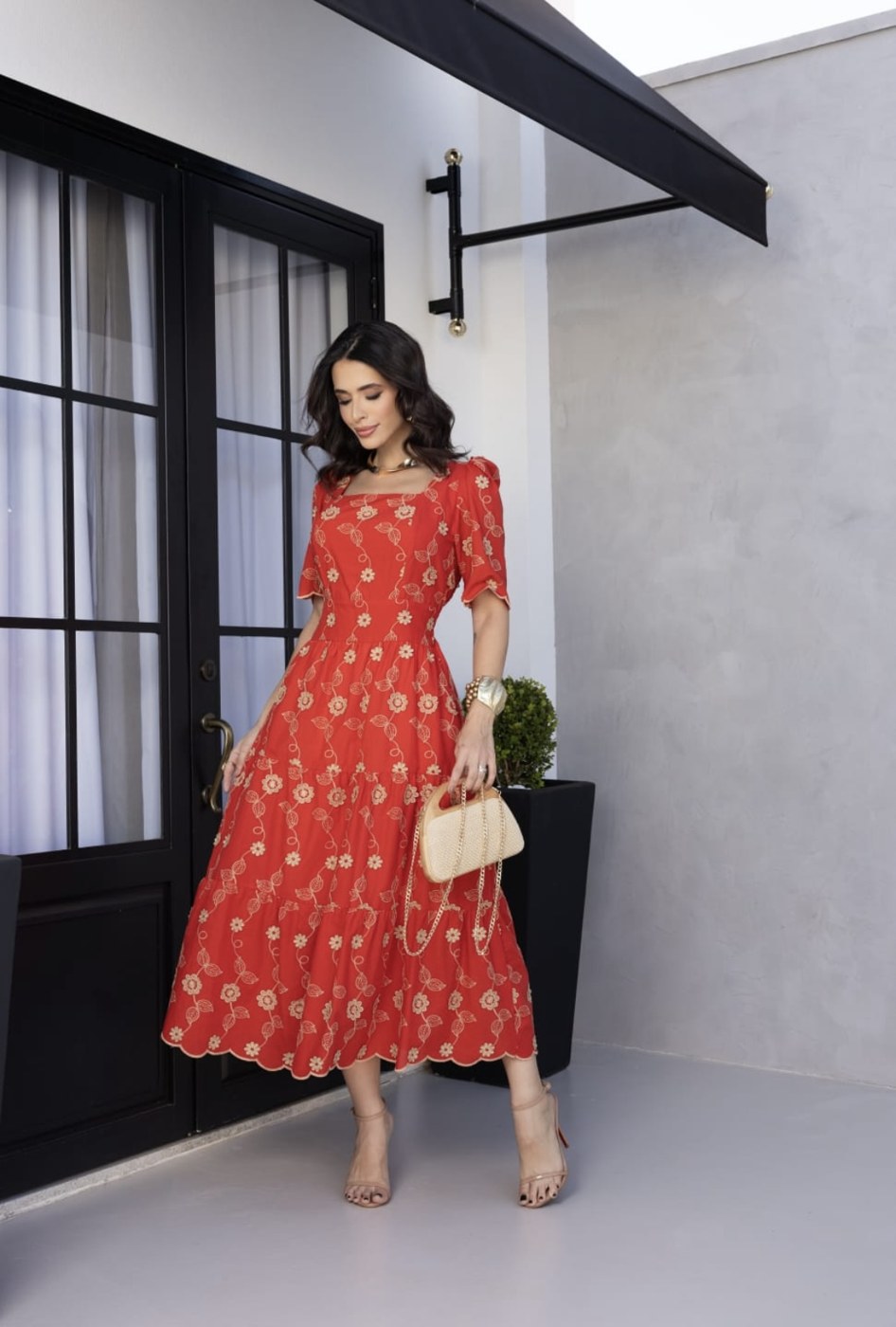 Vestido Broderie Bordado — Rojo